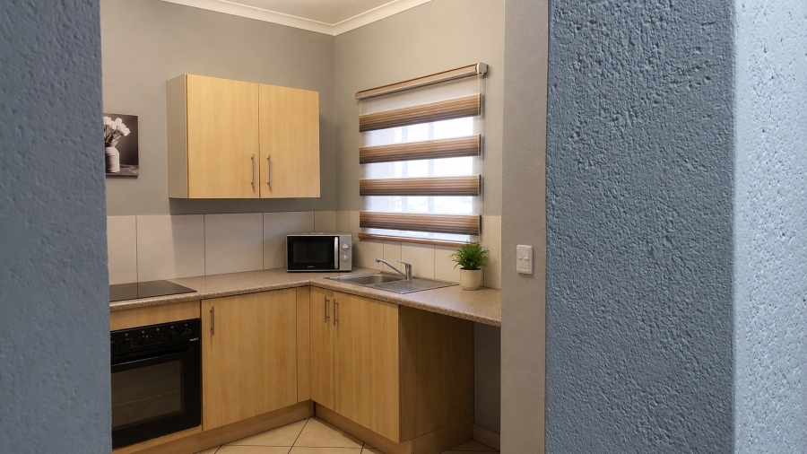 2 Bedroom Property for Sale in Waterval East North West